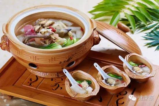 山药银耳百合莲子粥养肺吗,百合粥润肺止咳的讲解