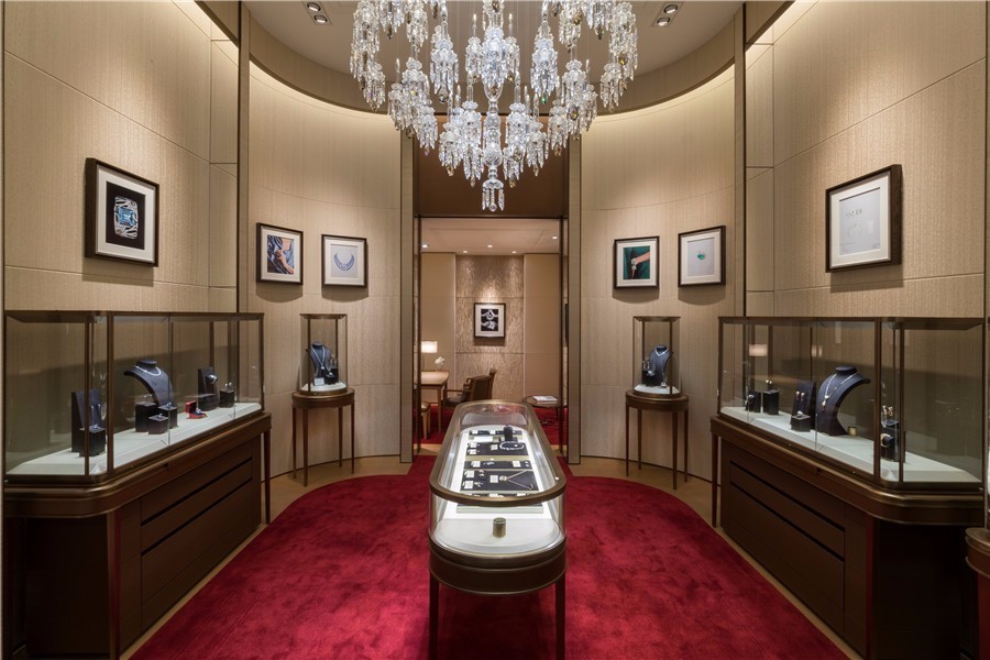 表坛劲刮东瀛风，换个方向买买买！