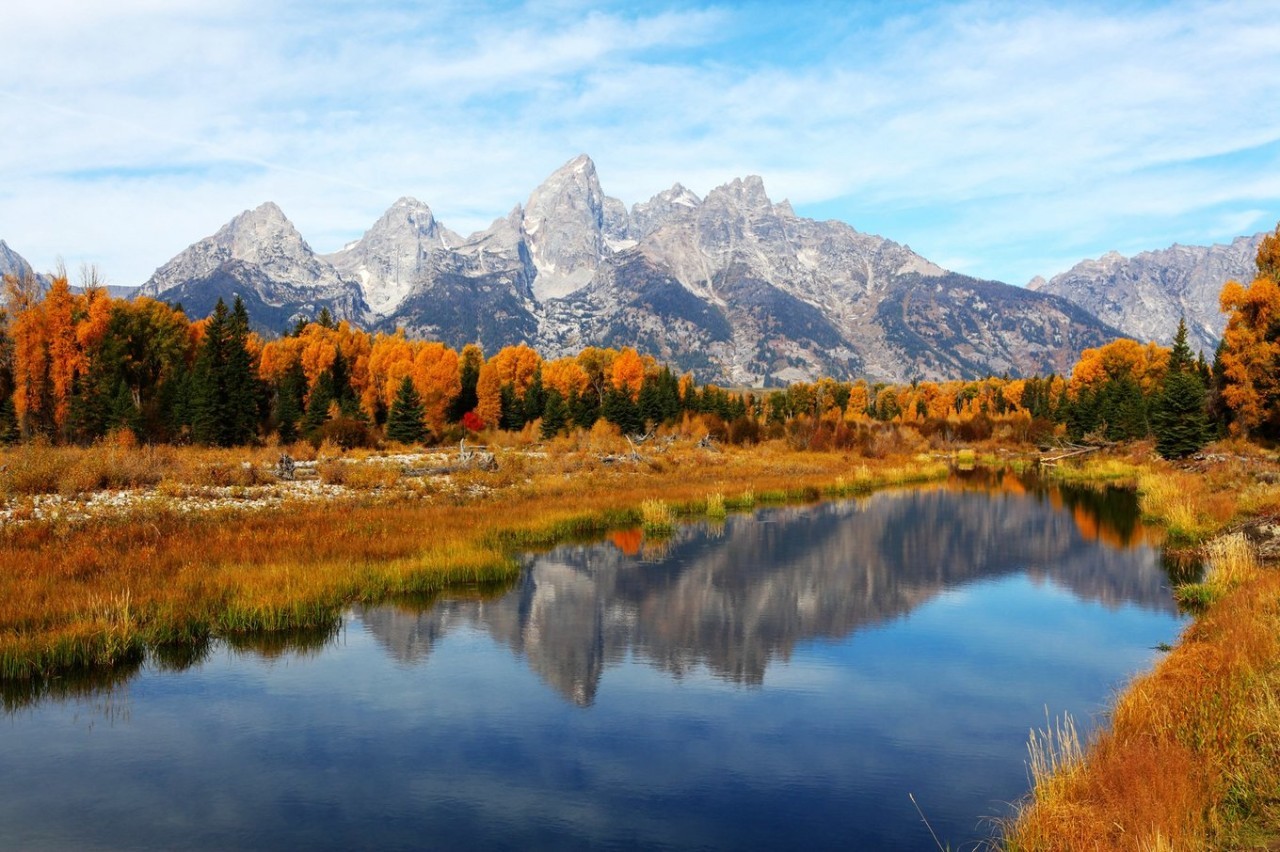 晒枫叶朋友圈,深秋赏枫胜地