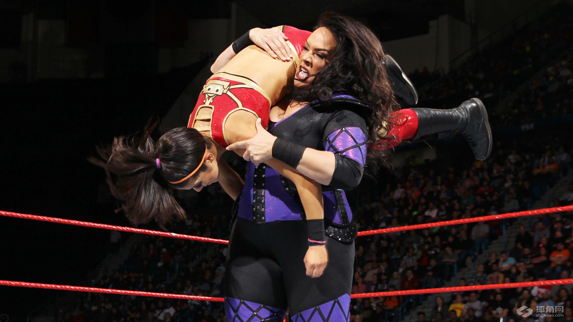 RAW2016.11.01文字战报：高柏对战布洛克敲定，战神之锤重现江湖