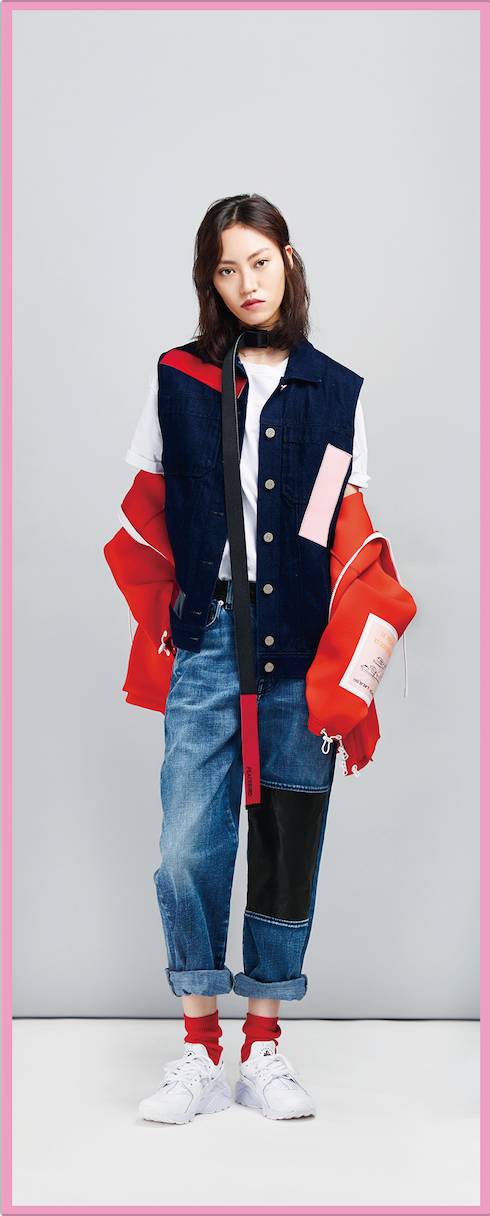 昨晚，我把初中时最爱的袜套翻了出来！