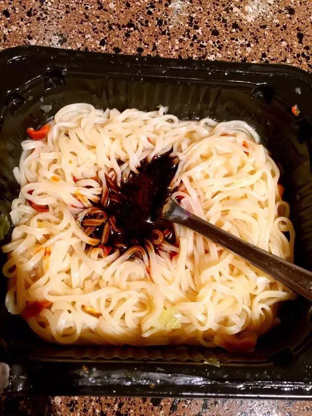 饿了能够吃的速食有哪些,半夜饿了能够吃的速食