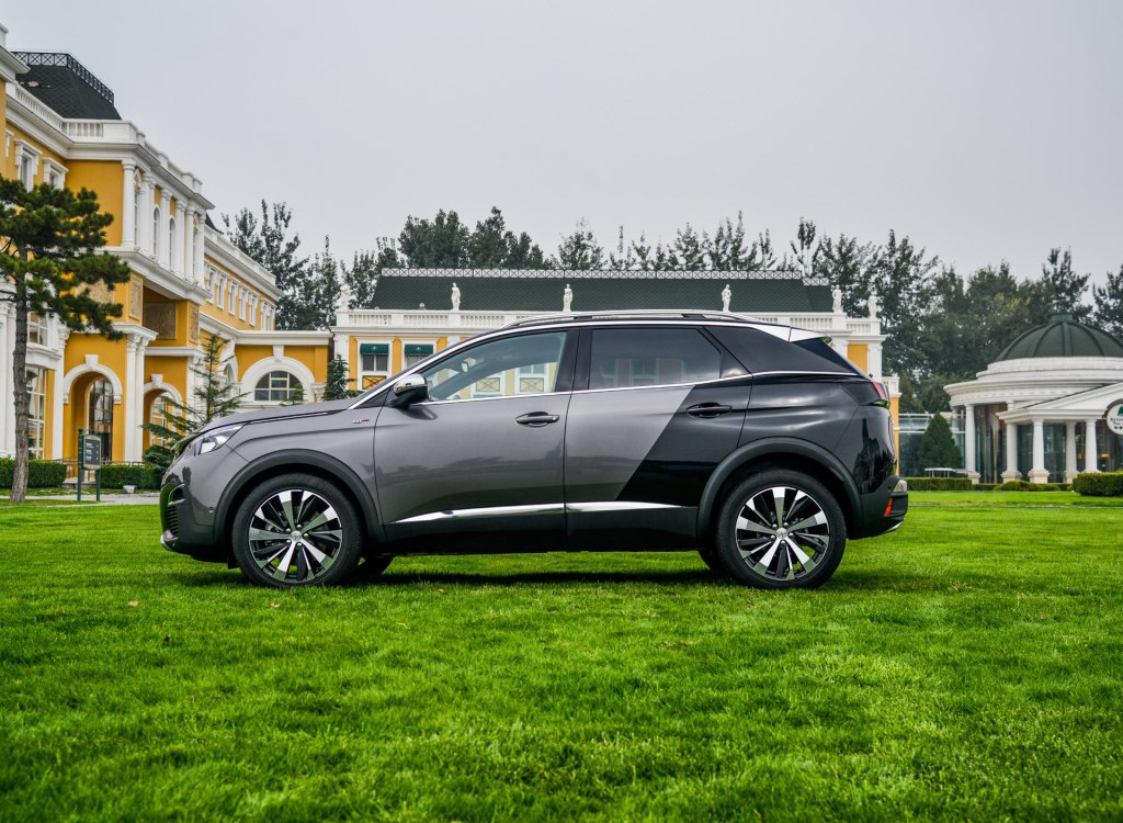 东风标致4008的评价,标致40081.6t和1.8t有什么区别