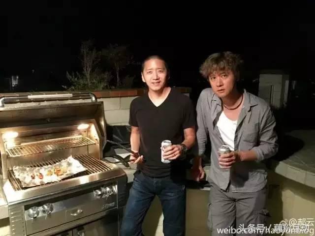 一个上过春晚的歌手想当网红你宁愿去当他的“托儿”吗？