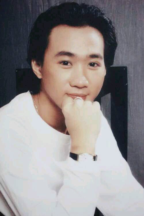 beyond乐队四个成员谈黄家驹,beyond黄家驹传奇人生