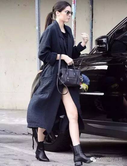 粗跟英伦风复古短靴怎么搭配,搭配短靴穿出时髦复古风格