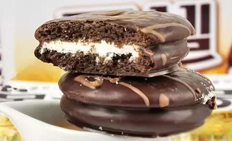 韩国小姐姐吃零食不露脸 (韩国75岁老奶奶买零食)