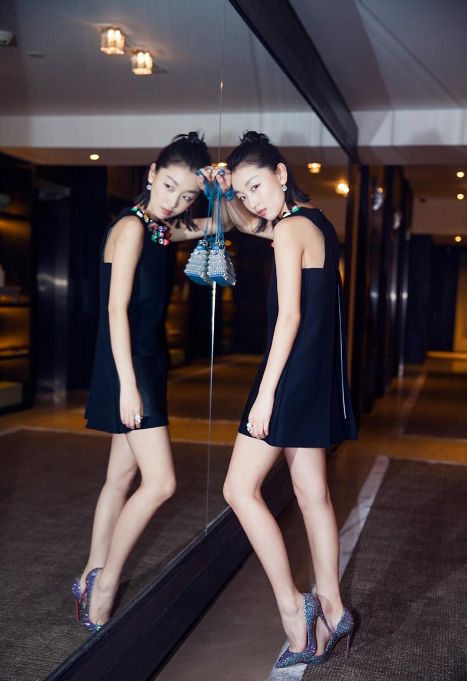 周冬雨为什么能够演静秋,周冬雨版静秋图片