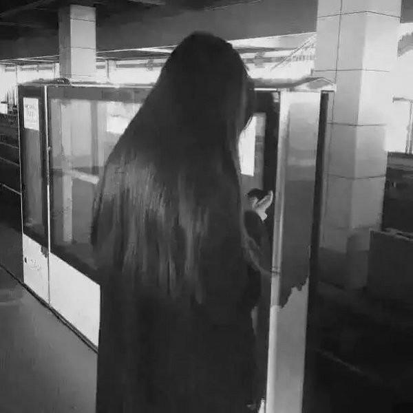 最好的道别就是不去打扰,曲终人散终究会习惯