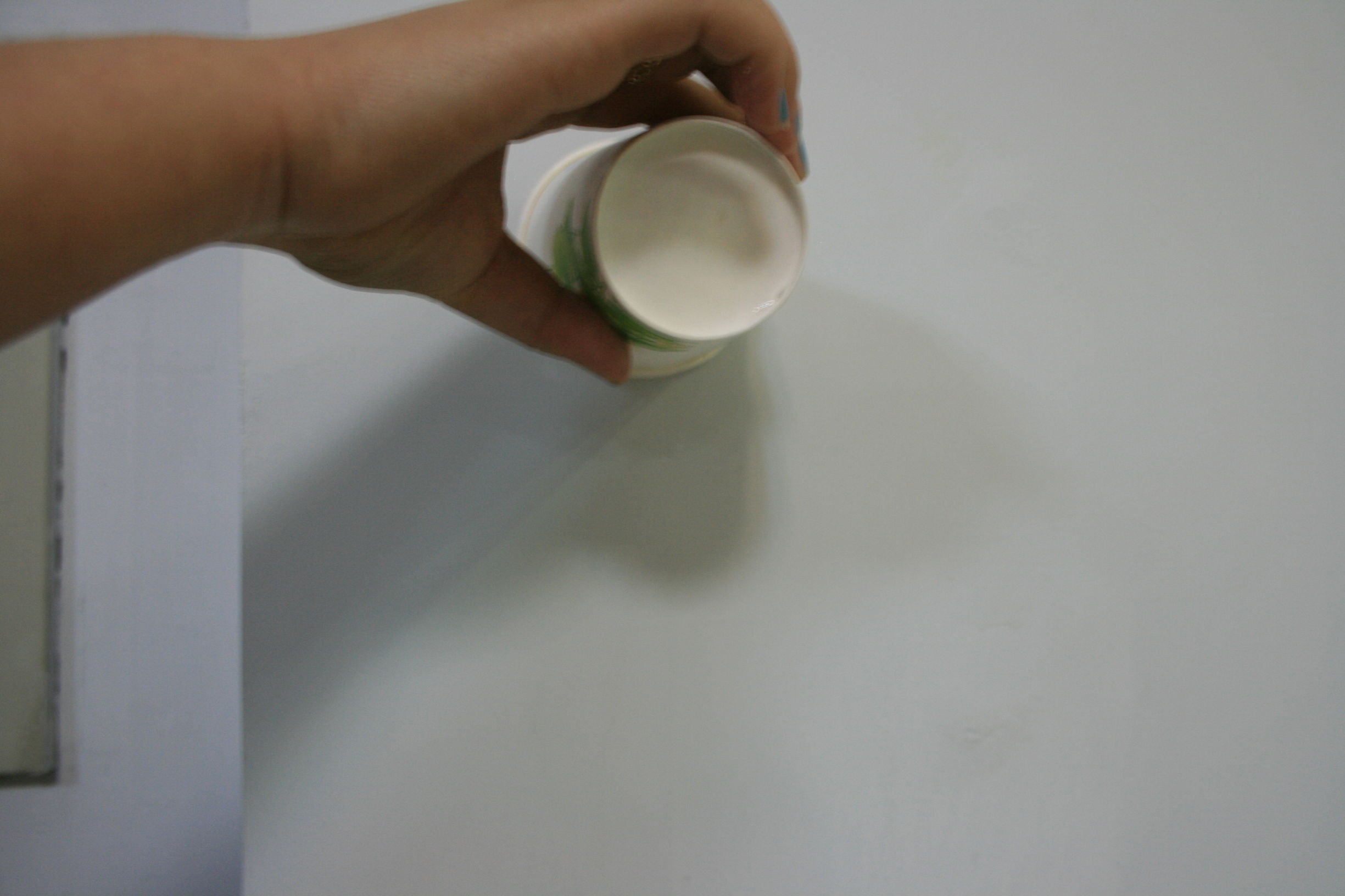 乳胶漆味应怎样和商家处理,去乳胶漆味道的最佳方法是什么