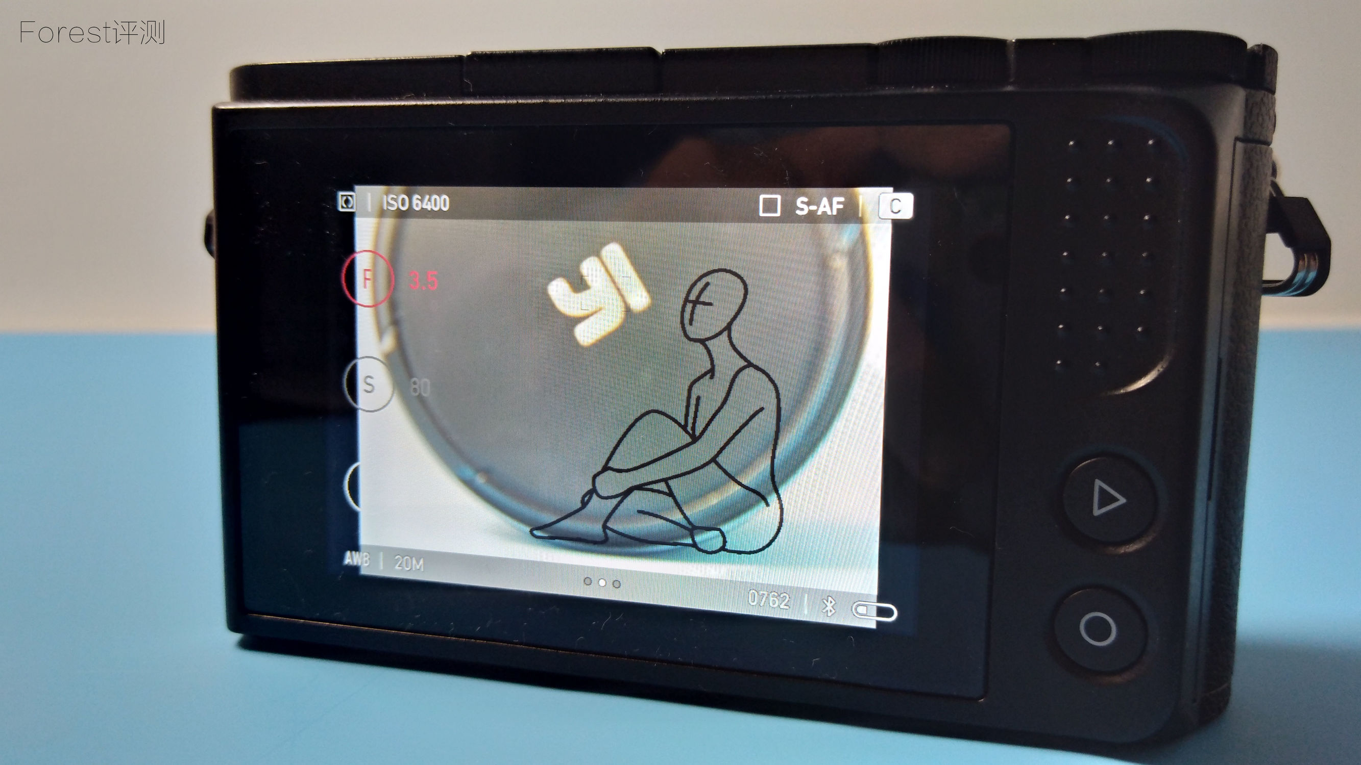 4k运动相机和小蚁微单哪个好,小蚁微单12-40镜头一般是拍什么