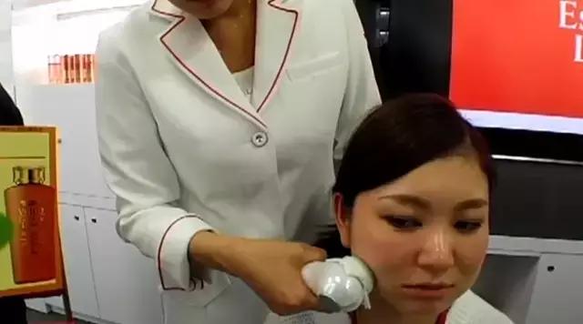 杨幂素颜秒杀沈梦辰 (杨幂沈梦辰卸妆)