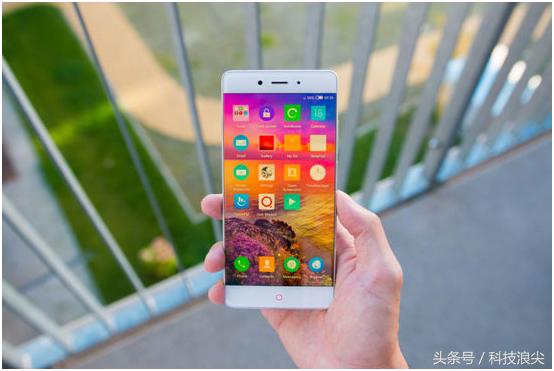 努比亚无边框旗舰手机z11上手体验,努比亚z11手机评测视频