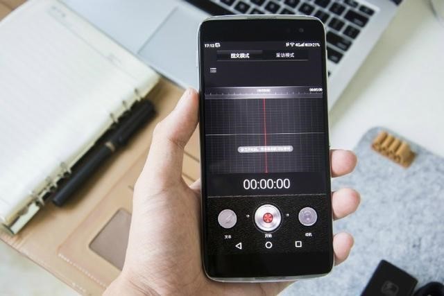 tcl950手机是双频吗,tcl显示屏amoled