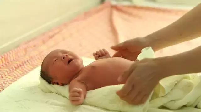 做一个英勇的孕妈妈,做一个精致孕妈妈