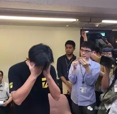 *进党民**的“野蛮游戏”，让昔日“战友”黄国昌哭红了脸