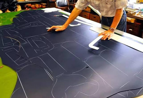 日本小孩的书包为什么那么贵,日本小学生的书包到底有多少钱