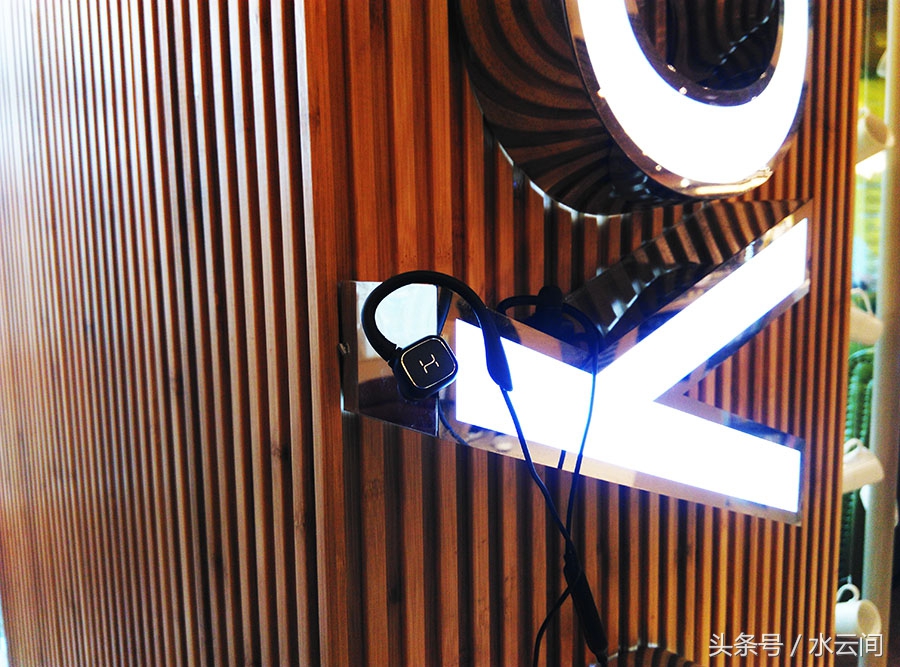 苹果7支持最新的耳机吗,iphone7都是用蓝牙耳机吗