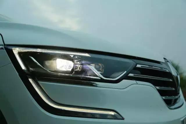 2017款雷诺科雷傲试驾视频,雷诺科雷傲国产与进口