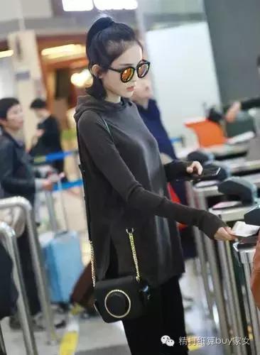 mk正品官方旗舰店直播相机包,今年新款mk蓝色包