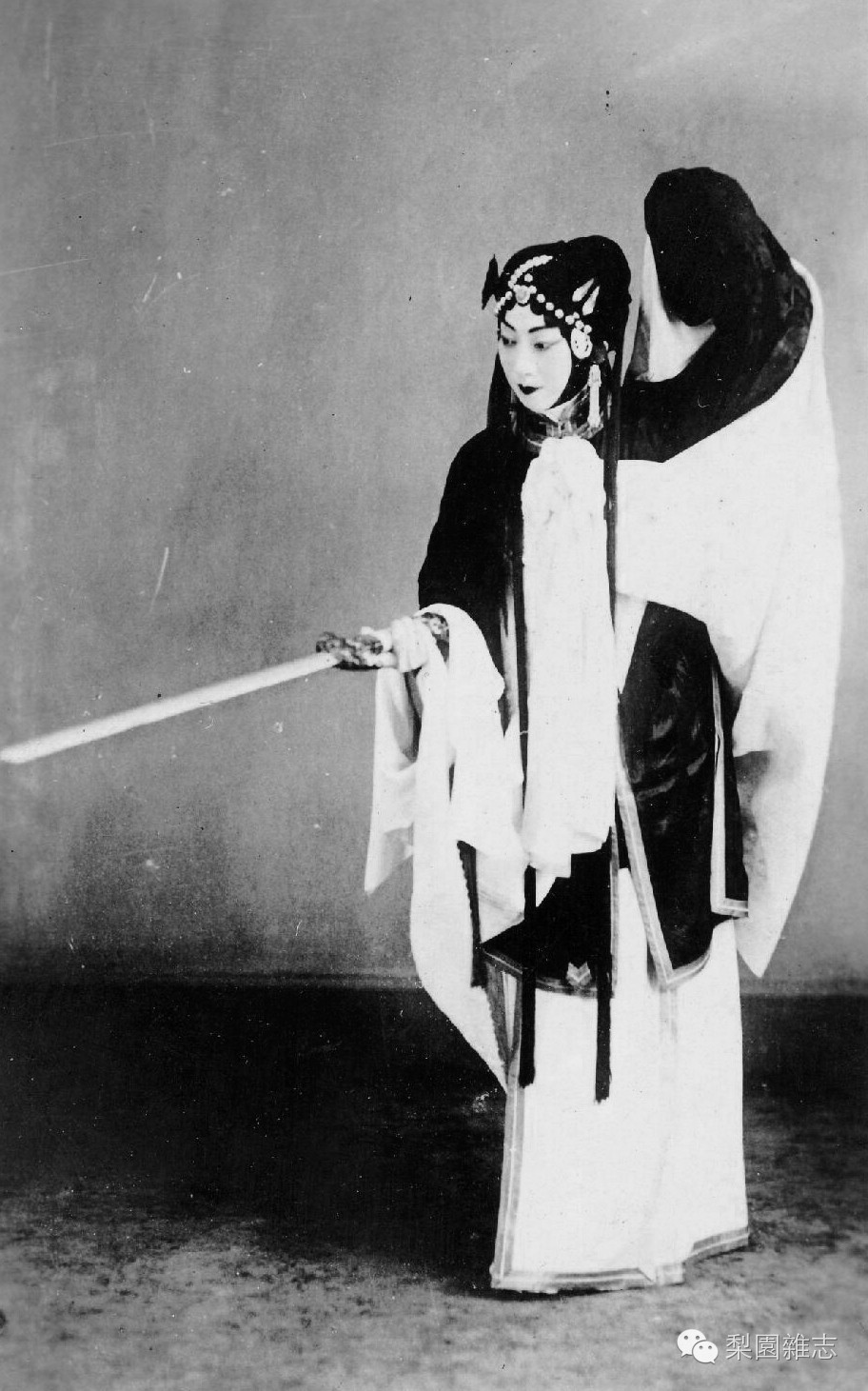 掬一捧雪,一捧雪