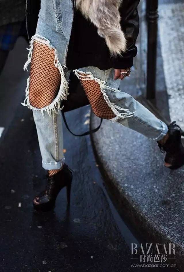 什么？“辣眼睛”的渔网袜又回来了？！然而这一次我竟然驾驭得这么好看！