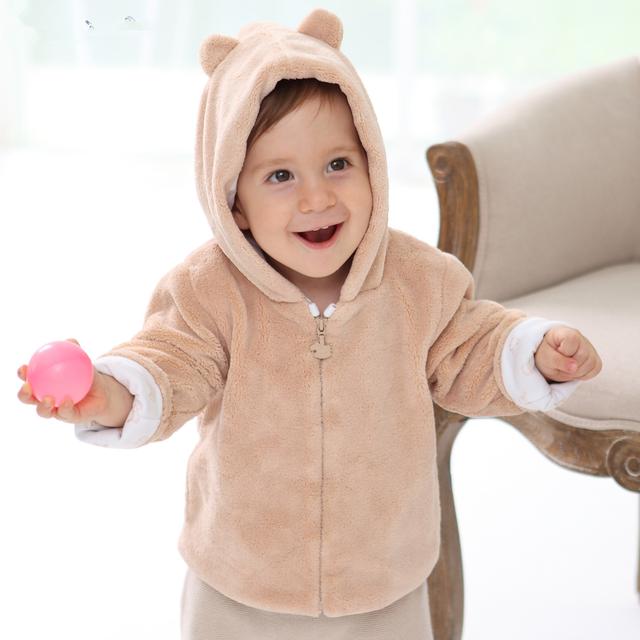 照顾新生宝宝要注意什么,呵护新生宝宝