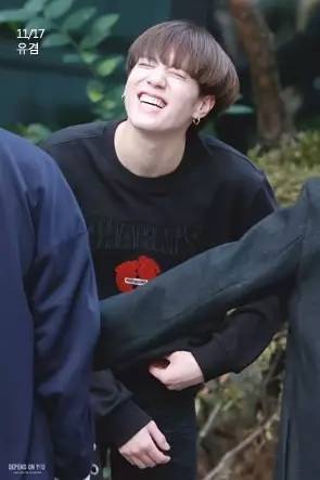 爱豆应援清单,爱豆们的应援是真的吗