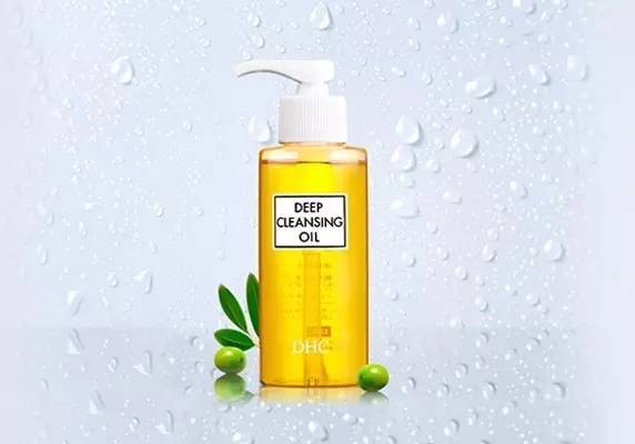 去黑头毛孔痘印的最有效的方法,去黑头控油长痘