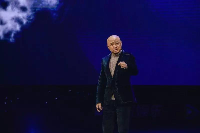 腾讯娱乐“星空”演讲：刘震云的人生离不开他舅和他姥徐峥讲述“*光脱**”史