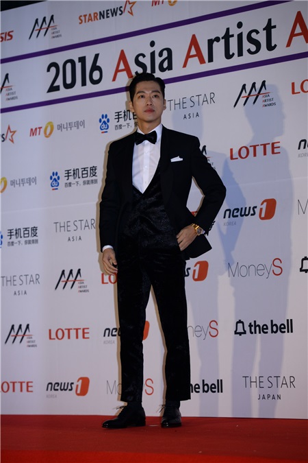 防弹和exo颁奖典礼,yes首尔出席活动视频