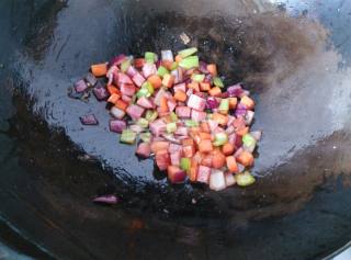 #信任之美#脆皮肠栗子焖饭