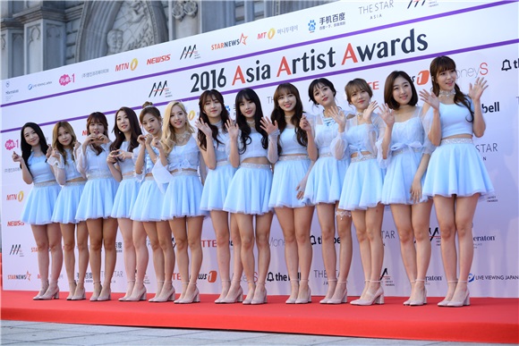 防弹和exo颁奖典礼,yes首尔出席活动视频