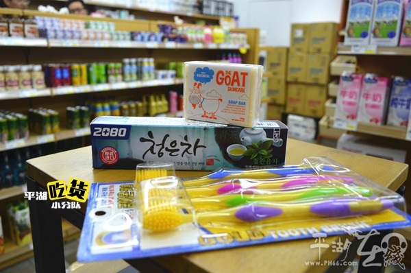 平湖这家店，里面装下了“全世界”！厉害了