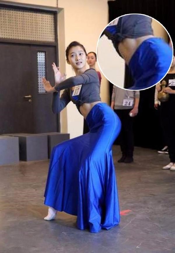 易烊千玺和关晓彤同框照片,易烊千玺和关晓彤图文