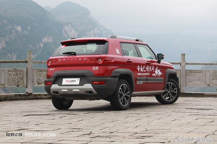 有情怀的北汽212,有情怀的城市