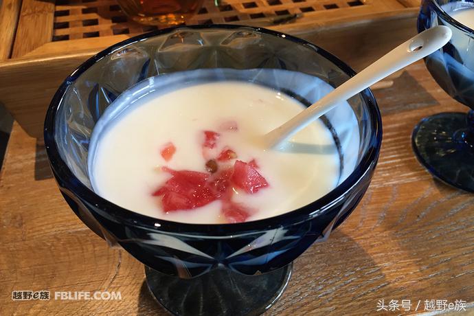 无畏前行与奥迪q7赴一场异域之约,奥迪q7开拓人生无畏前行