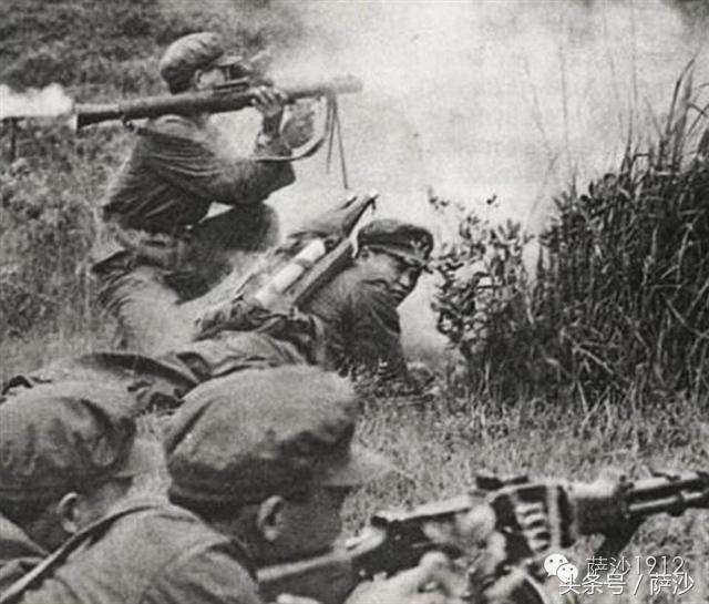 珠海航展轮式装备的独特绝技 (珠海航展轻武器8.6毫米)