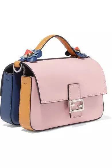 你一定想知道的真实故事,能够看看你每天背的包里有啥吗