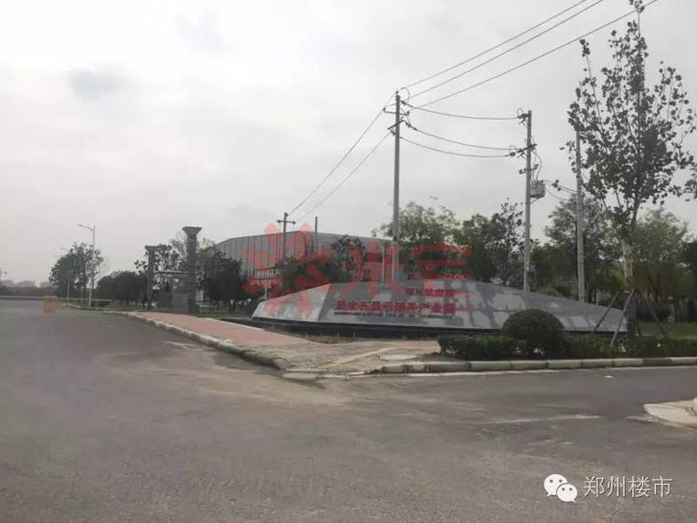 港南的理想与尴尬：探访航空港区和昌盛世城邦