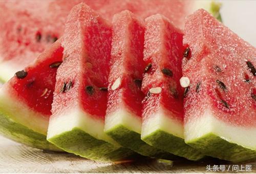 缺铁性贫血不能吃碱性食物有哪些,含铁性贫血应该多吃含什么的食物