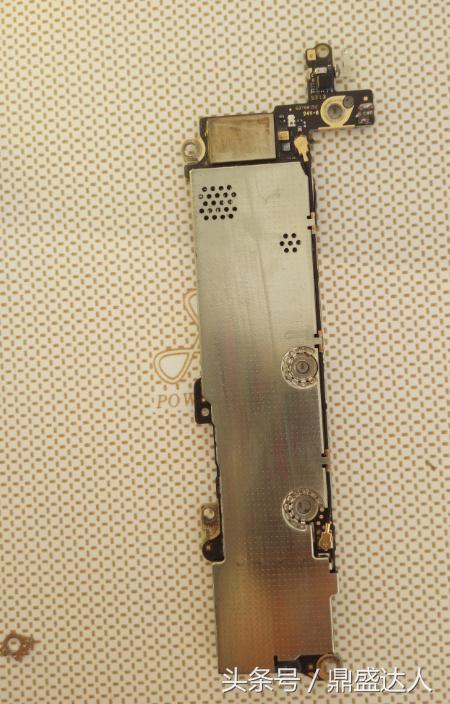 5s换壳教程视频,苹果5s拆机视频换屏幕