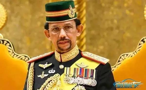 最贵的宝马车主打造,拥有多辆豪车的男子