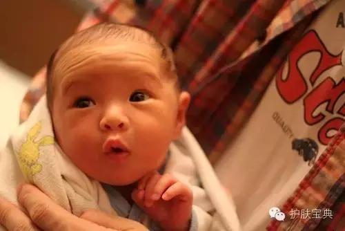 女生会在意男生的抬头纹,有一天突然发现自己有了抬头纹