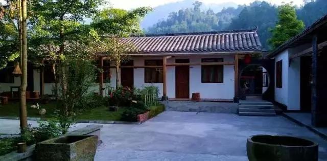 成都周边最合适亲子度假的民宿,成都春熙路住宿100元左右的民宿