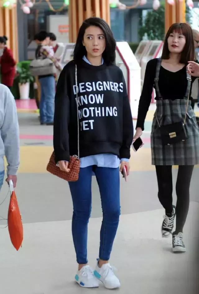 oversize卫衣怎么穿好看,oversize卫衣穿什么裤子