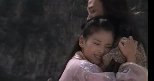 电脑里存了很久的东西，那些用情至深的人儿谁让你柔肠寸断