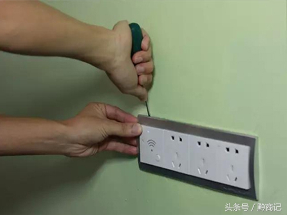 家里装修开关面板多少尺寸才合适,装修开关面板位置大全