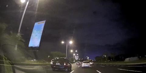 dod行车记录仪开机就显示语言选择,dodqx6行车记录仪