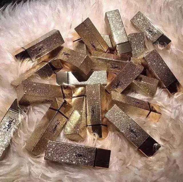 有人为一支口红在国外打架，于是口红界炸锅了